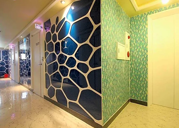 Jaesongdong Max Hotel